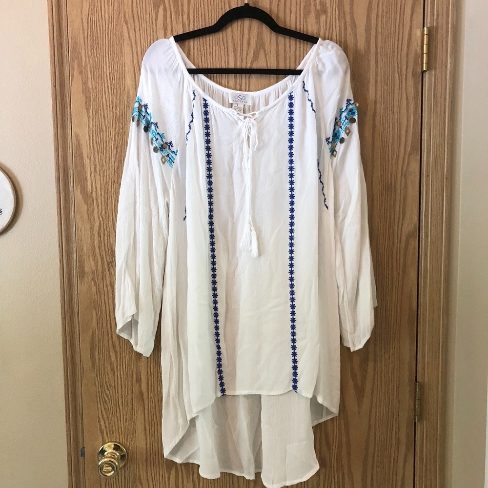 OSO Casuals Woven Long Sleeve Embroidered Tunic